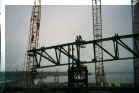 cranegoingup.jpg (39192 bytes)